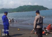Pantai Cemare Aman, Polair Polres Lombok Barat Patroli dan Berikan Edukasi