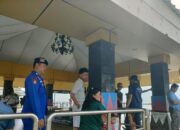 Polairud Polres Lombok Barat Edukasi Keselamatan Perjalanan Laut dan Pemilu Serentak 2024 di Pelabuhan Senggigi