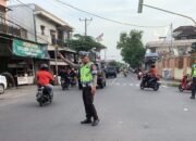 Satgas Kamseltibcar Lantas Polres Lombok Barat Amankan Pemilu Serentak 2024