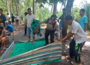 Grebek Arena Judi Sabung Ayam, Bhabinkamtibmas Polsek Monta Bongkar Alat Peraga Judi