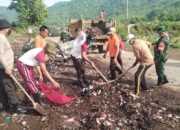Sinergitas Tiga Pilar, Polsek Belo Gelar Gotong Royong Bersihkan Sampah
