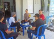 Bhabinkamtibmas Mendana Raya Ingatkan Pemdes Netralitas pada Pemilu