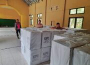 Jamin Kelancaran Pelaksanaan Pemilu Serentak, Bhabinkamtibmas Lendang Nangka Utara Pantau Logistik