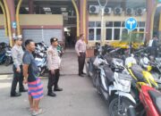 Polsek Kopang Laksanakan Patroli Dialogis Sekaligus Berikan Pesan Kamtibmas Kepada Masyarakat