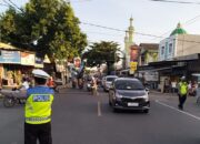 Ngabuburit di Batulayar Makin Tenang, Ada Polisi yang Siaga