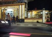 Tarawih di Lombok Barat: Pengabdian Polri Jaga Keamanan dan Kenyamanan Umat Muslim