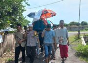 Bhabinkamtibmas Laksanakan Sambang Duka, Kapolres Bima: Kedukaan Masyarakat Adalah Kedukaan Polri