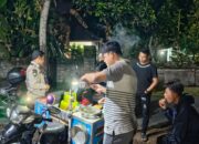 Cegah Gangguan Kamtibmas Bhabinkamtibmas Desa Perian Lakukan Patroli Malam