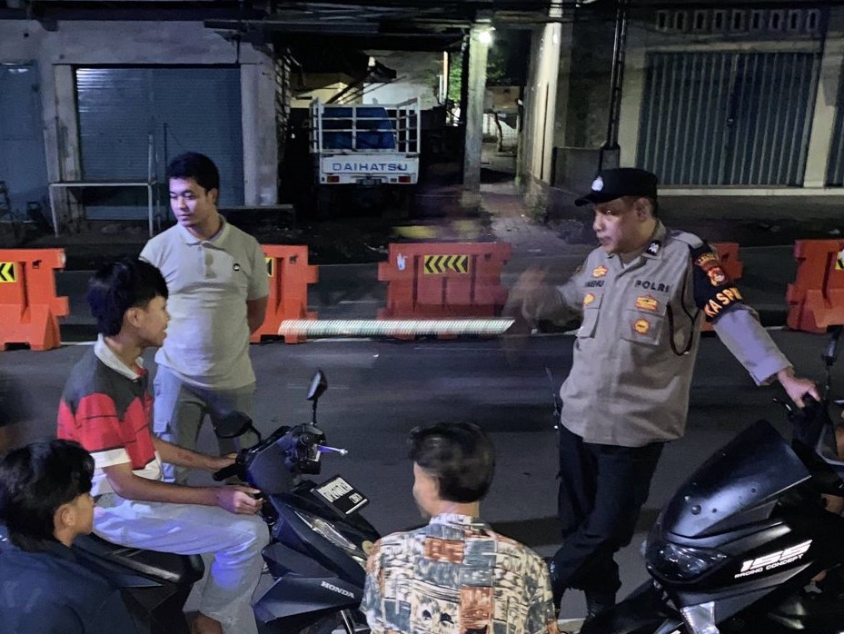 Polsek Kediri Gelar Patroli Blue Light, Ciptakan Rasa Aman dan Antisipasi Gangguan Kamtibmas