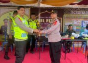 Kunjungi Pos Yan dan Pos PAM Operasi Ketupat Rinjani, Kapolres Bima Serahkan Bingkisan, Motivasi Personel dan Cek Sarpras