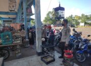 Patroli Rutin Polsek Praya Sambangi Pasar Renteng.