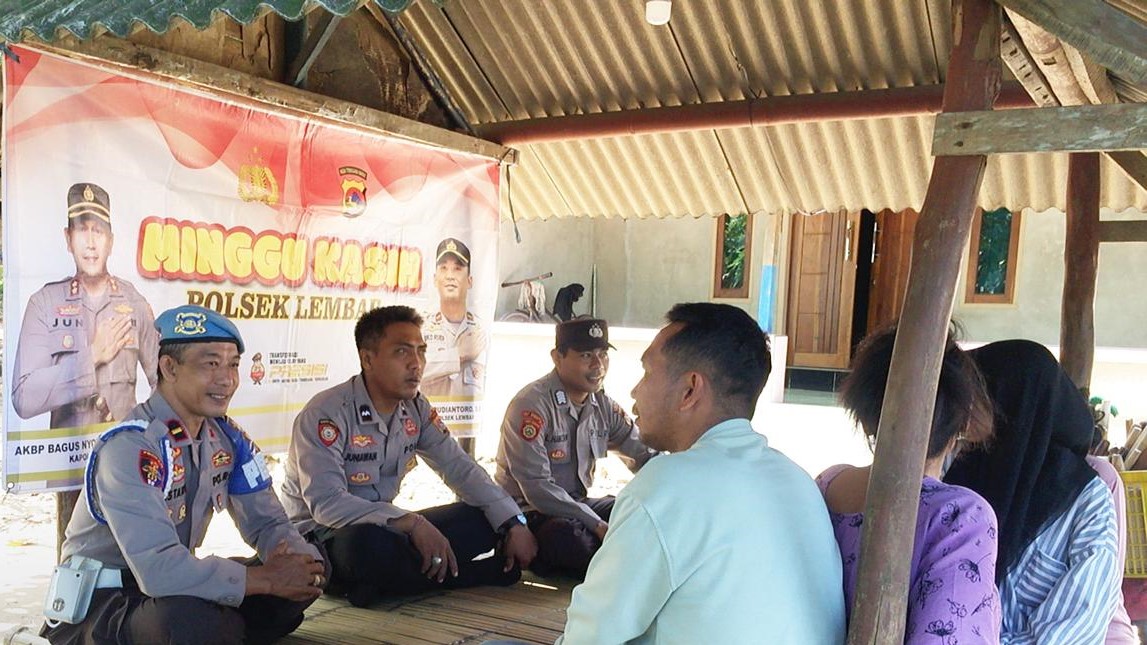 Polsek Lembar Gelar Minggu Kasih di Dusun Labuan Tereng