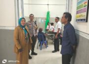 Polres Loteng Datangi TKP Siswa Yang Diduga Mengalami Keracunan Makanan.