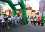 Polres Sumbawa Gelar Olah Raga Bersama TNI Polri Dengan Segenap Elemen Masyarakat Sumbawa Dikemas Samota Bhayangkara Fun Bike Dalam Rangka Semarak Hari Bhayangkara Ke-78