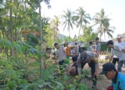 Polsek Sekotong, NTB, Berantas Sarang Nyamuk DBD lewat Aksi Gotong Royong