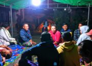 Tunjukkan Empati, Bhabinkamtibmas & Babinsa Melayat Ke Rumah Duka di Desa Sukamaju Kec.Lunyuk