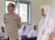 MA Al Hamidiyah Lombok Barat Gelar Sosialisasi Anti-Bullying dan Narkoba, Gandeng Polsek Batulayar