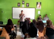 Jadi Pembicara Saat MPLS, Kapolsek Batukliang Paparkan Dampak Bullying Dan Narkotika