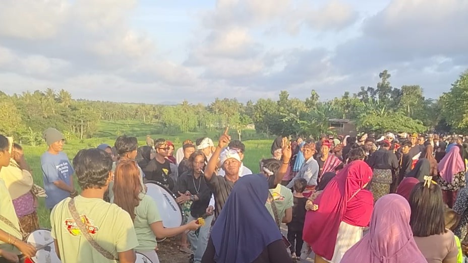 Nyongkolan Meriah di Lombok Barat