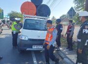 Polres Lombok Barat Tindak 40 Pelanggar Lalu Lintas di Depan Pasar Kediri