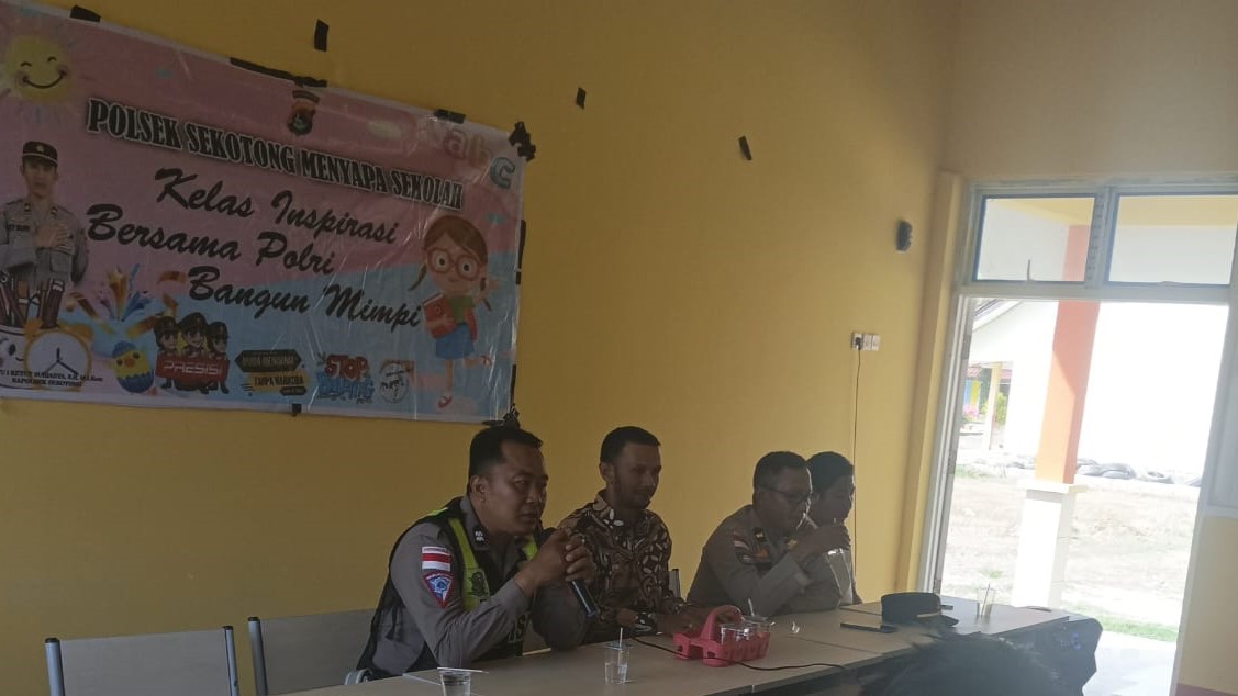 Polsek Sekotong Menyapa Sekolah