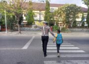 Polisi Lalu Lintas Berikan Pelayanan Prima Terhadap Masyarakat