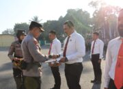 Berikan Penghargaan Kepada Personel, Kapolres Loteng “Ini Wujud Apresiasi Atas Kinerja Personel Yang Melebihi Tupoksi”