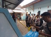 KAPOLSEK MANGGELEWA PIMPIN LANGSUNG EVAKUASI MAYAT YANG DI TEMUKAN TIDAK BERNYAWA DI SEBUAH KAMAR PENGINAPAN MANGGELEWA