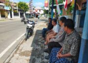 Binmas Polres Dompu Sambangi Warga Untuk Sosialisasikan Tahapan Pemilukada di Wilayah Hukum Polres Dompu