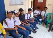 Pimpin Mediasi Permasalahan Pelajar, Kapolsek Seteluk Himbau Para Orang Tua Turut Serta Awasi Anak-anaknya