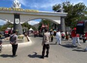 Sambut HUT RI ke-79 dan Harlah KSB ke-XXI, Polres Sumbawa Barat Laksanakan Pengamanan Pawai Karnaval Budaya