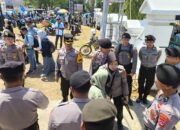 Polres Sumbawa Barat Terapkan Pengamanan Pendaftaran Bakal Calon Bupati dan Wakil Bupati di KPU dengan Persuasif Humanis