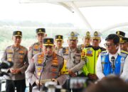 Tinjau KM 70 Tol Cikampek, Kapolri Pastikan Pelayanan Arus Mudik Lebaran 2025 Berjalan Maksimal