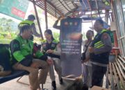 Ojol di Lombok Barat Dapat Vitamin Gratis dari Polres