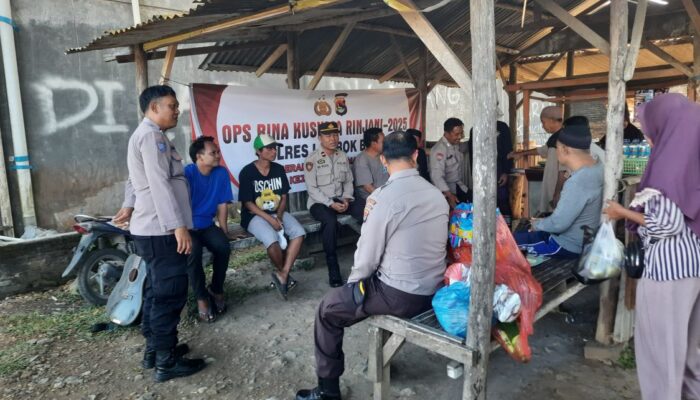 Polisi Hadir di Pasar Segenter, Edukasi Warga Jaga Ketertiban