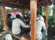 Edukasi Preventif: Polsek Kuripan Ajak Warga Dusun Tongkek Perangi Narkoba dan Judol