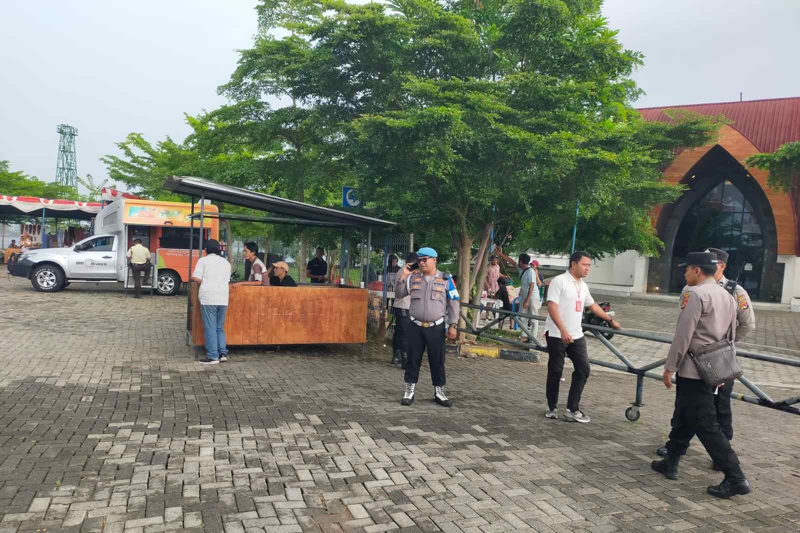 Lombok Sambut Kapal Pesiar Viking Venus, Pelabuhan Gili Mas Dijaga Ketat