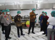 Tinjau Dapur SPPG Polda Sulteng, Menteri Hukum Puji Standar Kualitas Layak Jadi Contoh