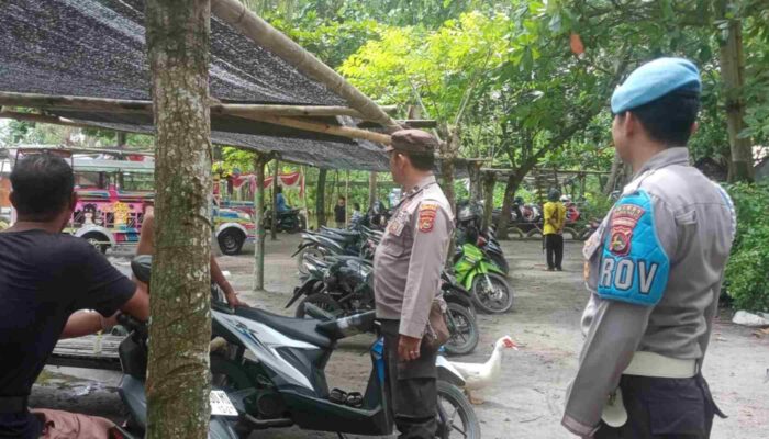 Polisi Perketat Keamanan Pantai Cemare Lombok Barat